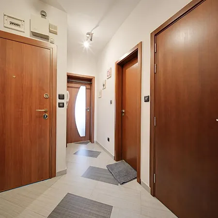 Southpark Luxe - Free Underground Parking * Sofia