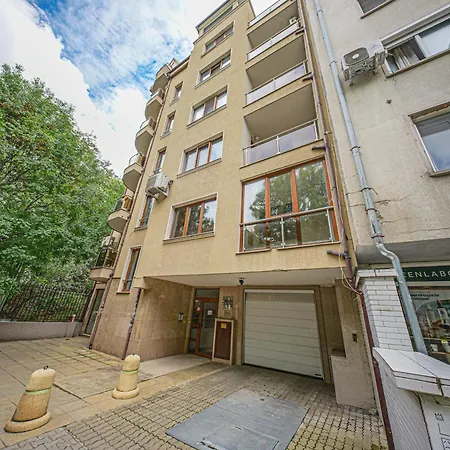 Southpark Luxe - Free Underground Parking - Metro Apartament