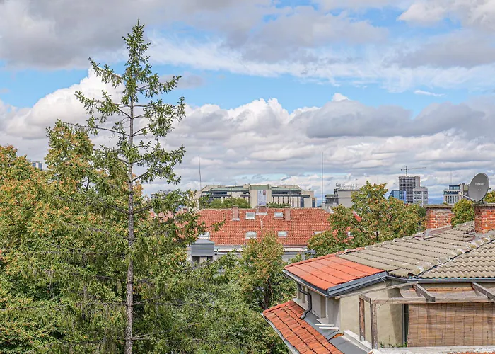 Southpark Luxe - Free Underground Parking - Metro Appartement *